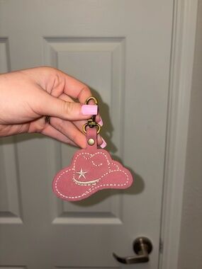 PLG Dallas Store Exclusive Foxglove Cowboy Hat Flair